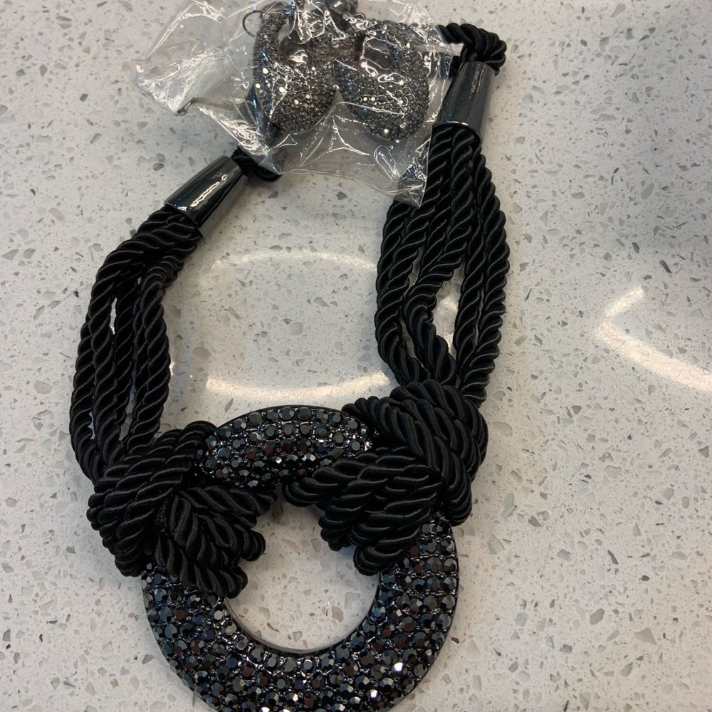 Parklane necklace and earrings